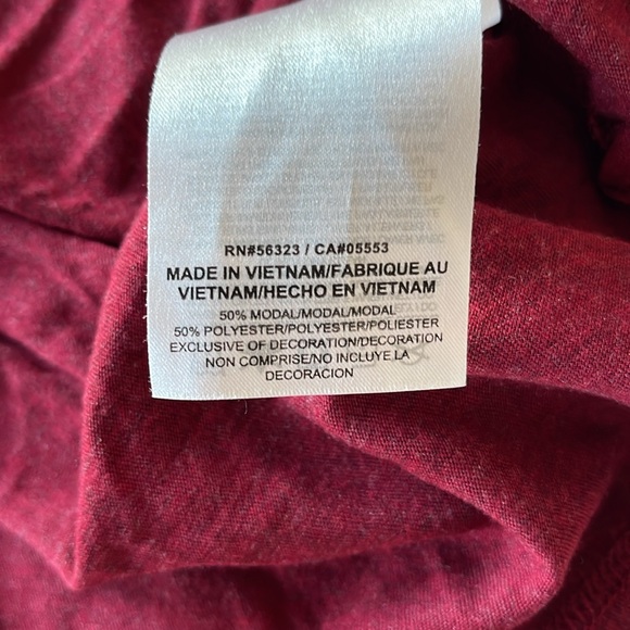 EUC Nike Washington Redskins V Neck T Shirt Size S - Picture 2 of 6